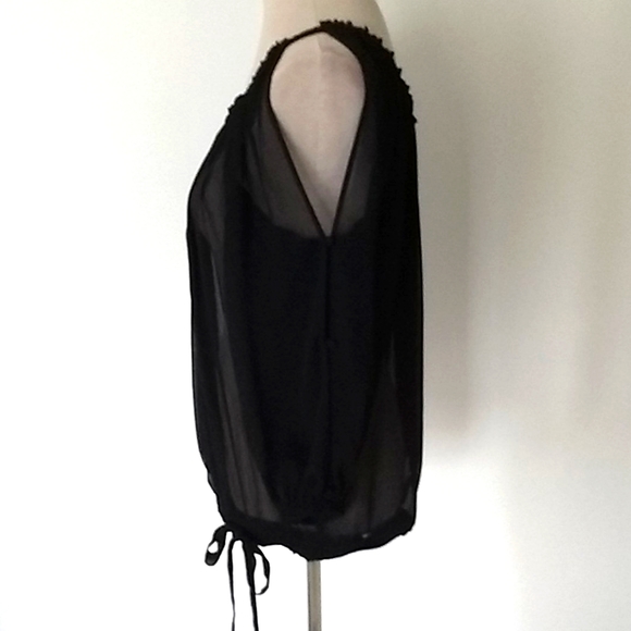 Cache Top - Picture 2 of 10